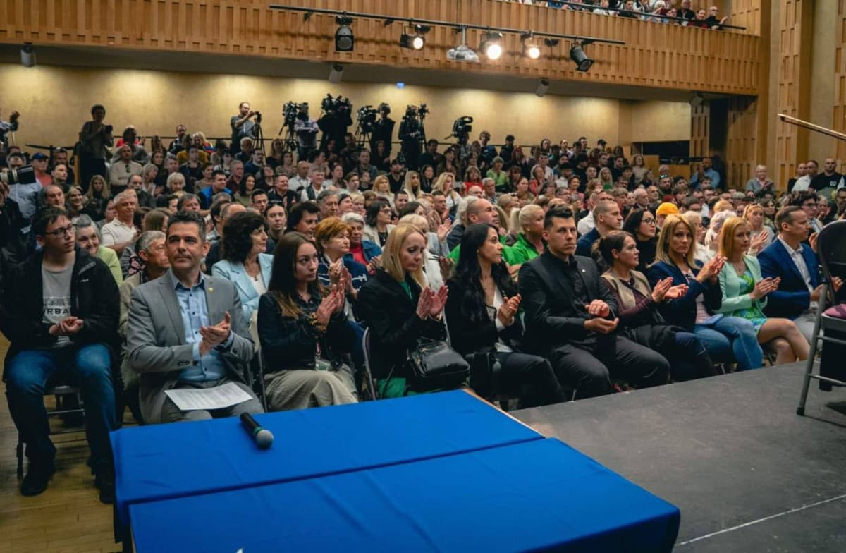 Dúró Dóra: Minden szimpatizánsunk szavazzon egyéniben is ránk