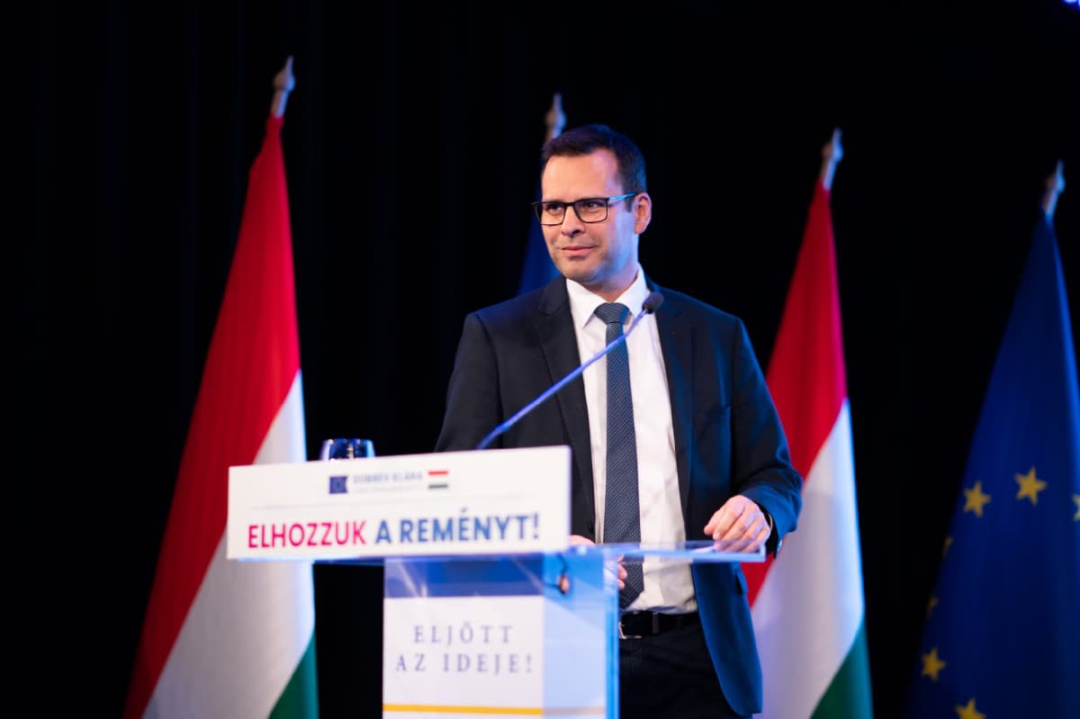 Molnár Csaba szerint a Medián-kutatás célja bemutatni, hogy a DK kampánya felesleges